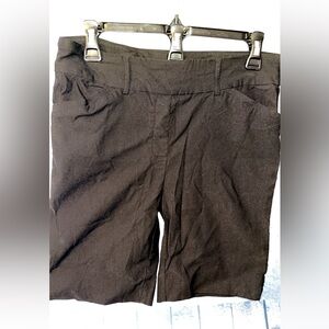 Hillary Radley, 5 inch biker/golf short